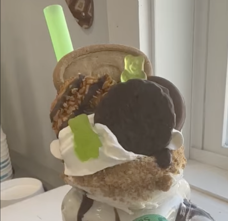 Girl Scout Mania – Limited Edition Mania